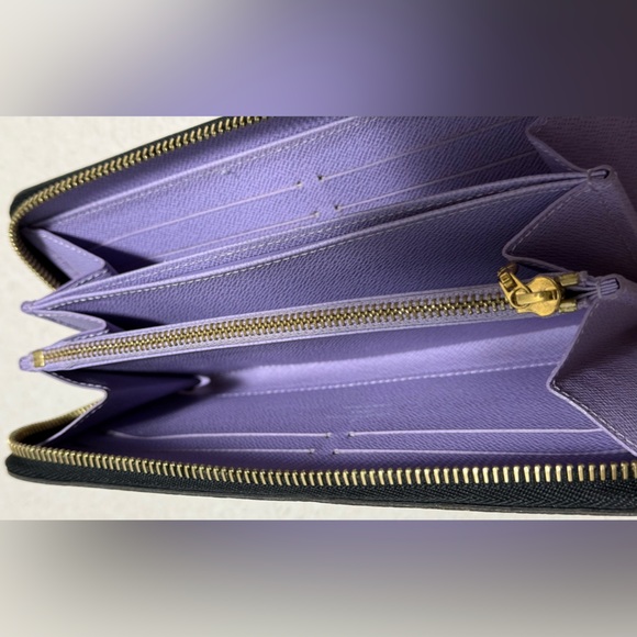 Louis Vuitton Multicolor Zippy Wallet - Picture 10 of 14